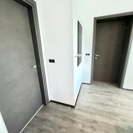 Apartment Mountain View Homes *