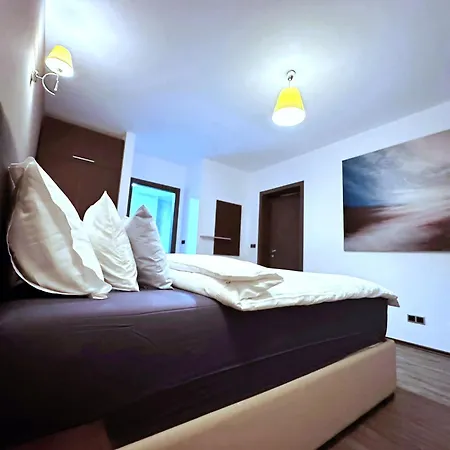 Mountain View Homes Apartment